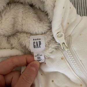 Gap baby Sherpa hoodie one piece 3mth